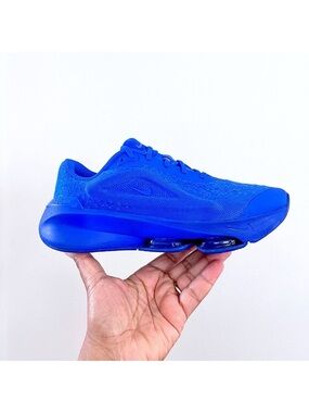 Nike Versair Hyper Royal Blue Women’s Sneakers